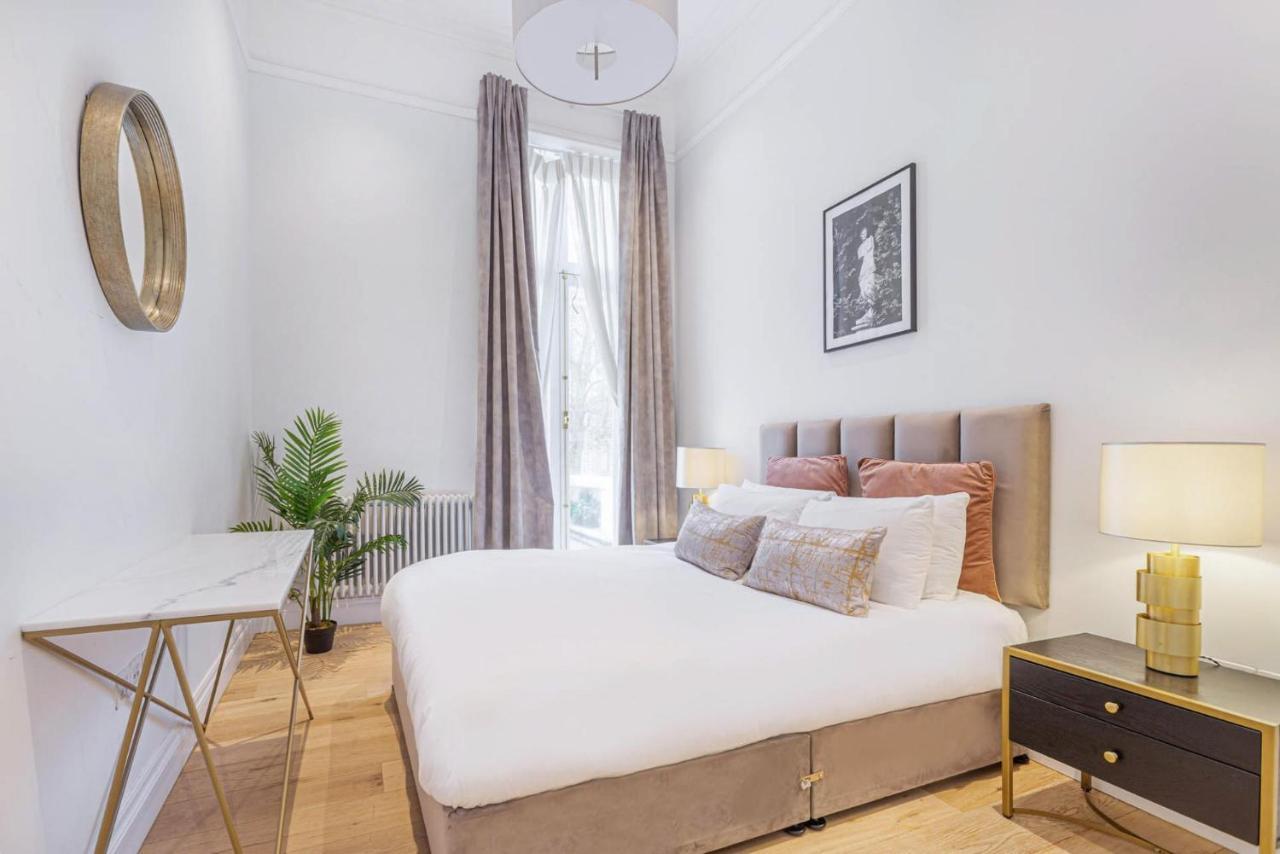Royal Kensington In Cromwell Road Apartment London Exterior photo