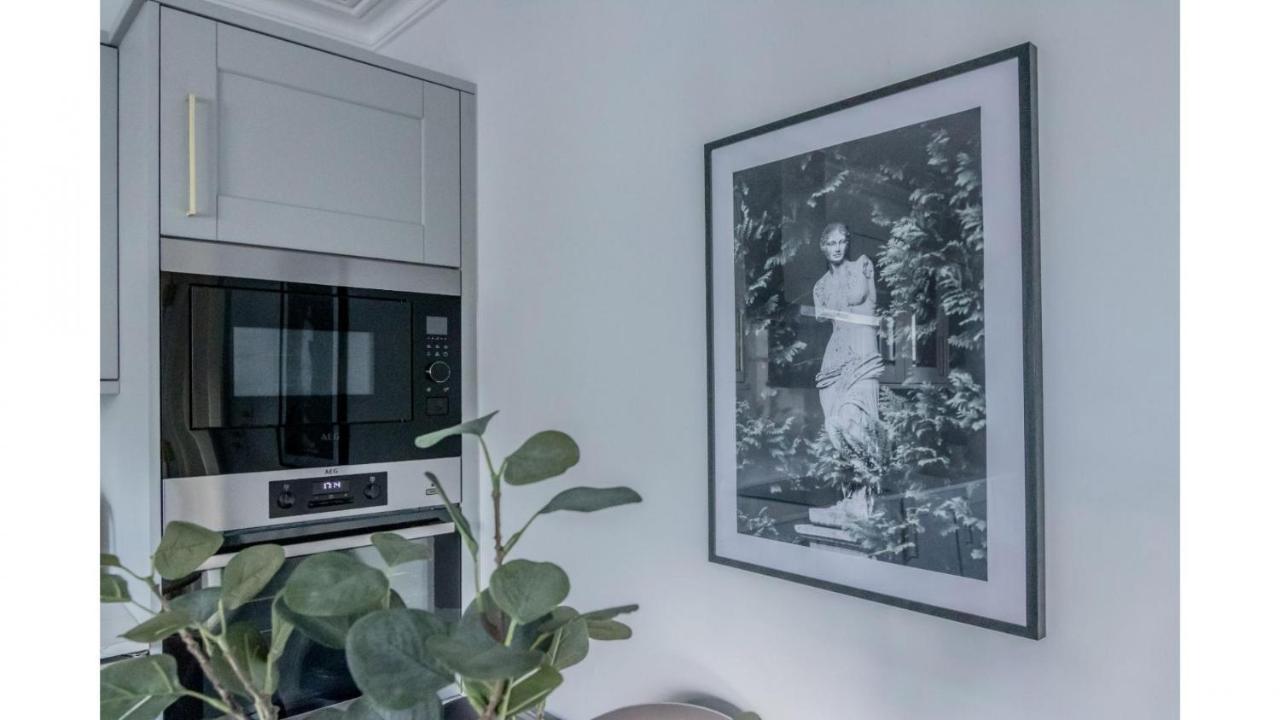 Royal Kensington In Cromwell Road Apartment London Exterior photo